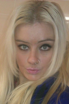 Jakki Louise from BABESTATION